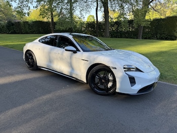 Used Porsche Taycan 2021 for sale - 78373360: Photo