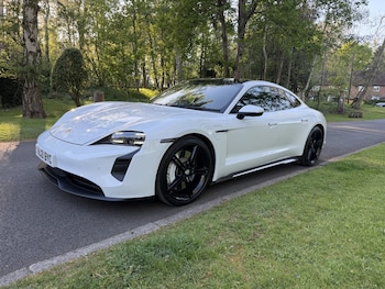 Used Porsche Taycan 2021 for sale - 78373360: Photo