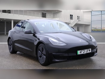 Tesla - Model 3
