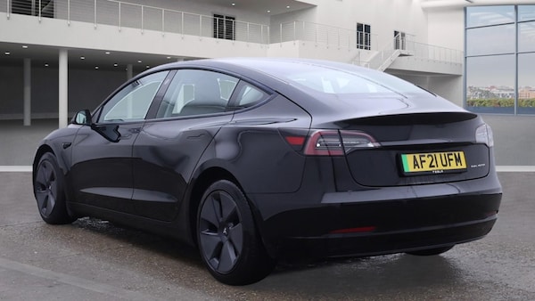 Used Tesla Model 3 2021 for sale - 76281371: Photo 3
