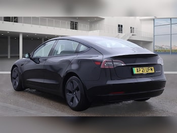 Used Tesla Model 3 2021 for sale - 76281371: Photo 3