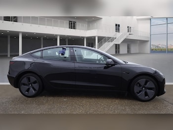 Used Tesla Model 3 2021 for sale - 76281371: Photo 4