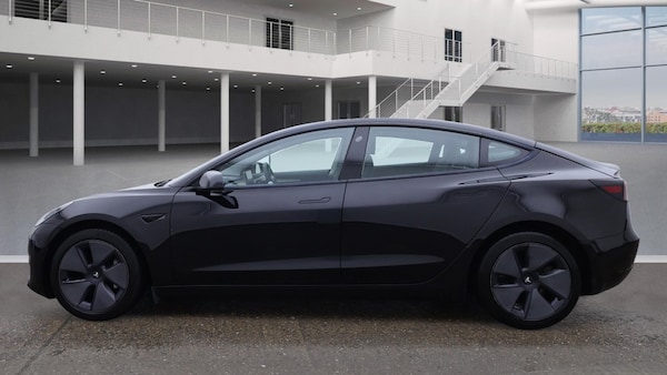 Used Tesla Model 3 2021 for sale - 76281371: Photo 6