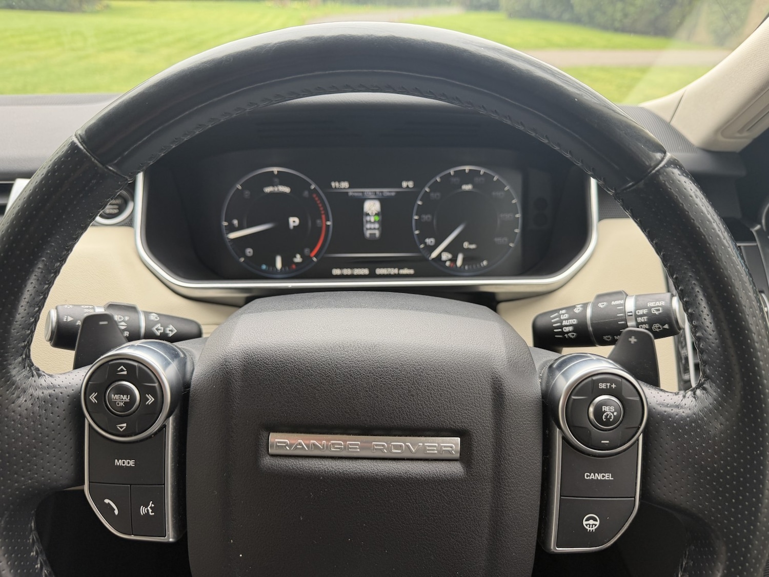 Used Land Rover Range Rover Sport 2015 for sale - 77807118: Photo 10