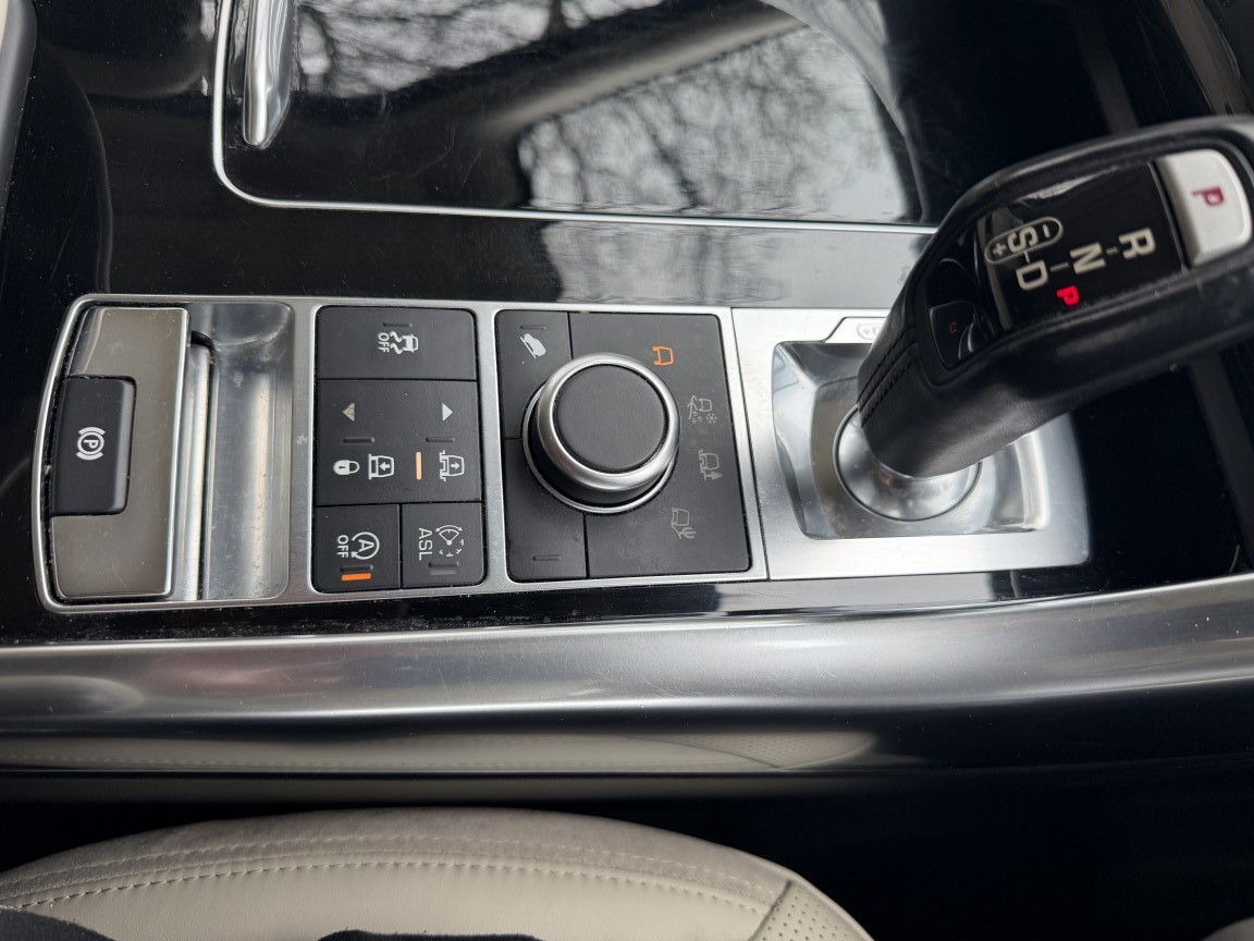 Used Land Rover Range Rover Sport 2015 for sale - 77807118: Photo 18