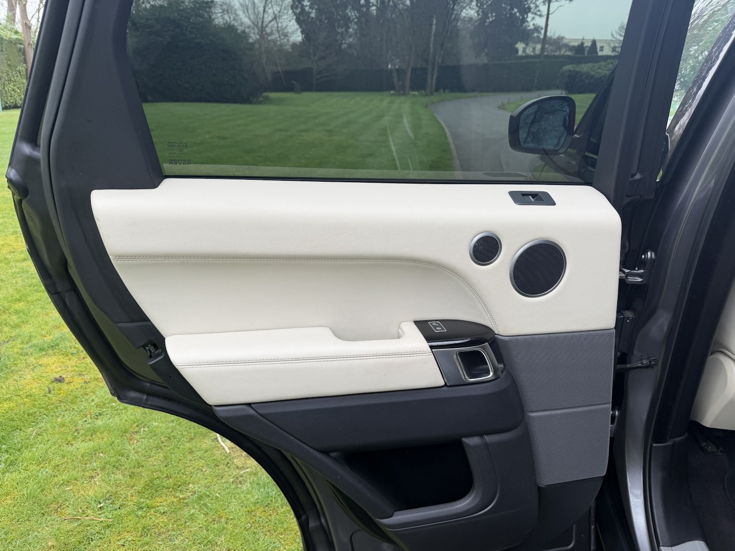 Used Land Rover Range Rover Sport 2015 for sale - 77807118: Photo 26