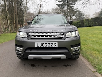 Used Land Rover Range Rover Sport 2015 for sale - 77807118: Photo