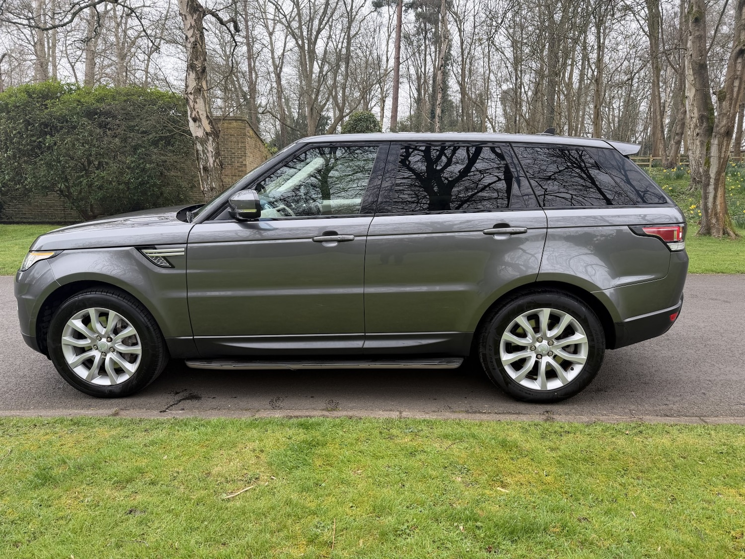 Used Land Rover Range Rover Sport 2015 for sale - 77807118: Photo 4