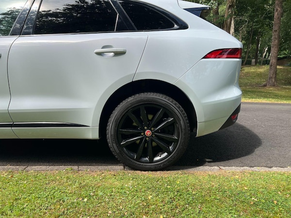Used Jaguar F-Pace 2020 for sale - 74757451: Photo 11