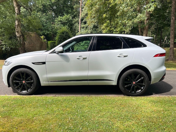 Used Jaguar F-Pace 2020 for sale - 74757451: Photo 6