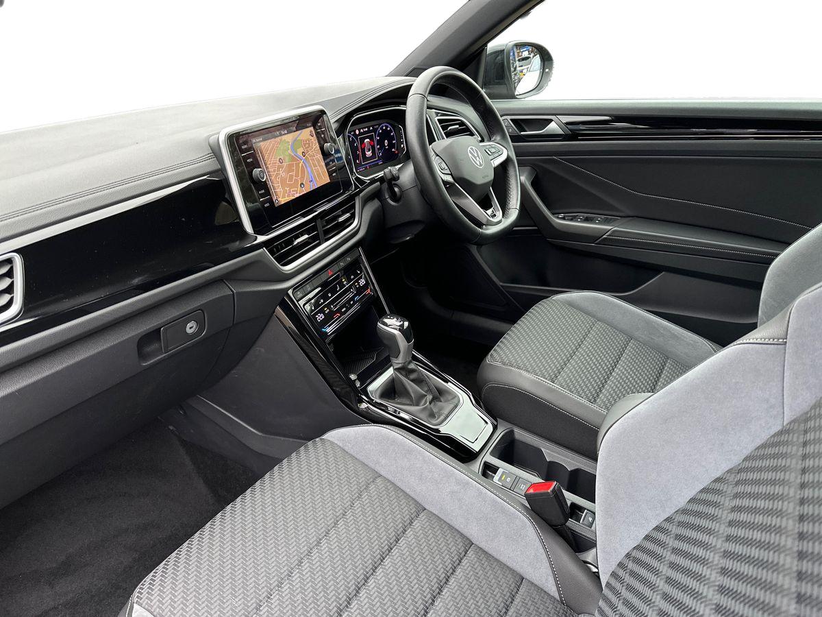 Used Volkswagen T-Roc 2023 for sale - 77512619: Photo 11