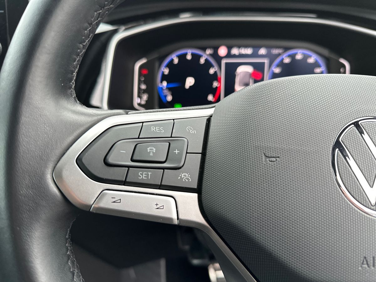 Used Volkswagen T-Roc 2023 for sale - 77512619: Photo 26