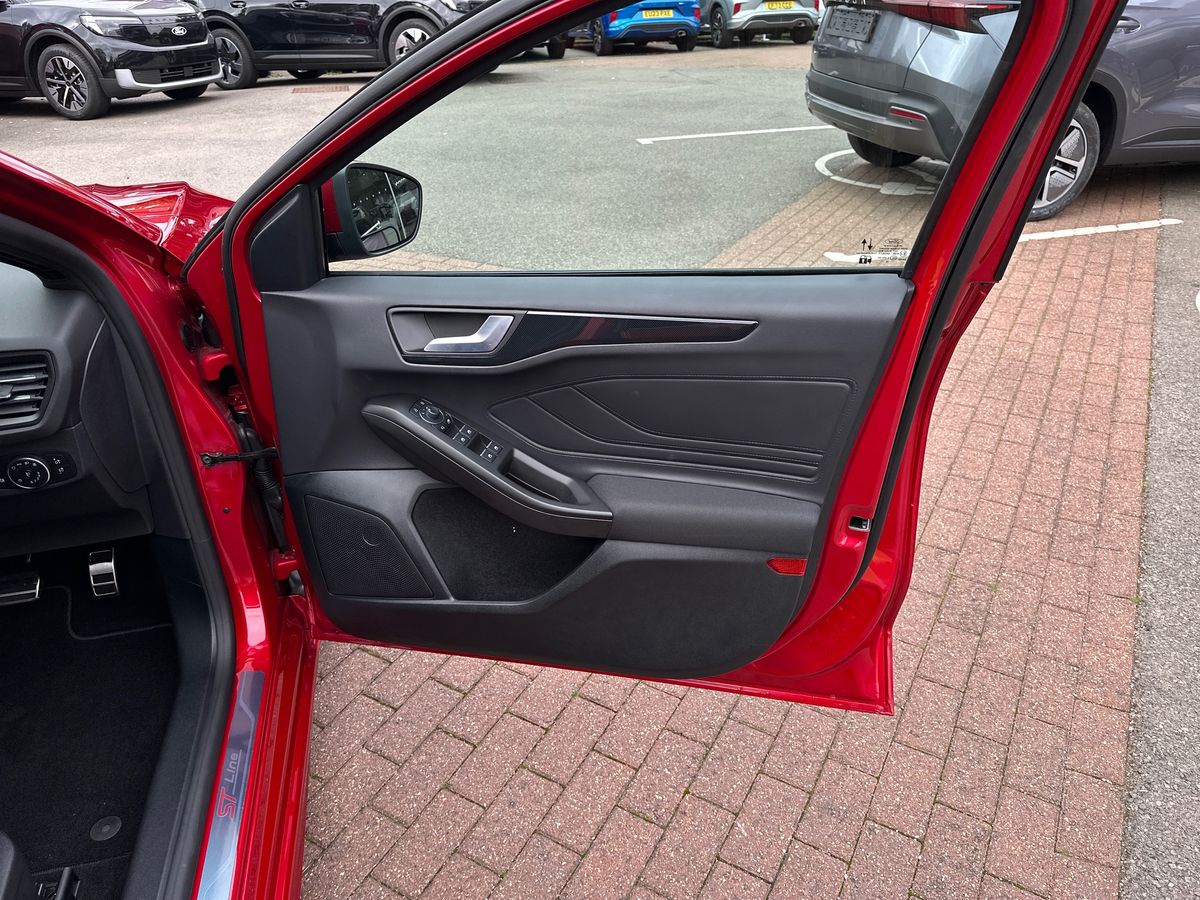 Used Ford Focus 2025 for sale - 77745764: Photo 35