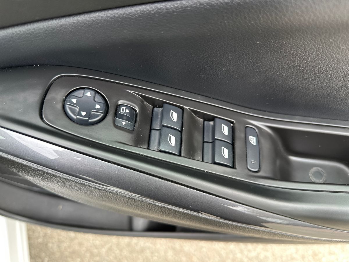 Used Vauxhall Grandland X 2019 for sale - 78102912: Photo 25