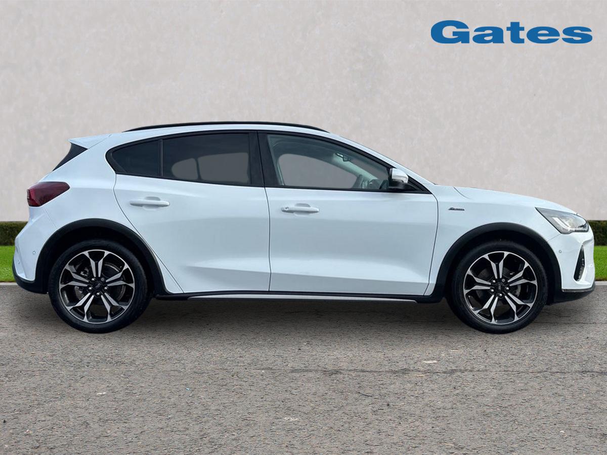 Used Ford Focus 2023 for sale - 77111487: Photo 8