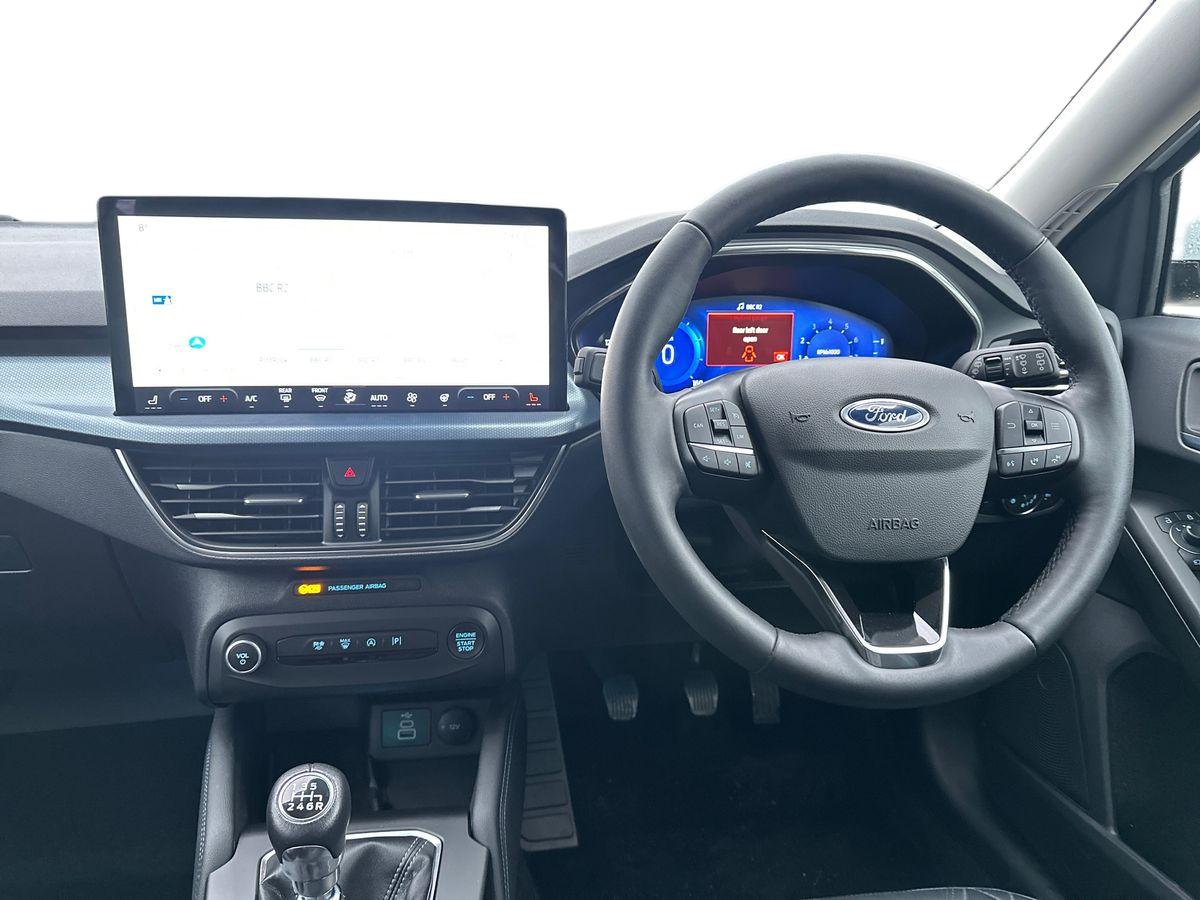 Used Ford Focus 2023 for sale - 77326265: Photo 16