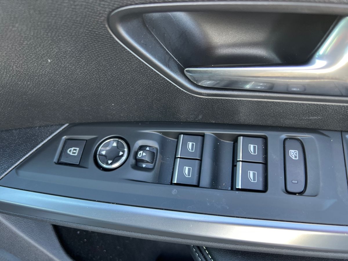 Used Peugeot 3008 2024 for sale - 76372994: Photo 25