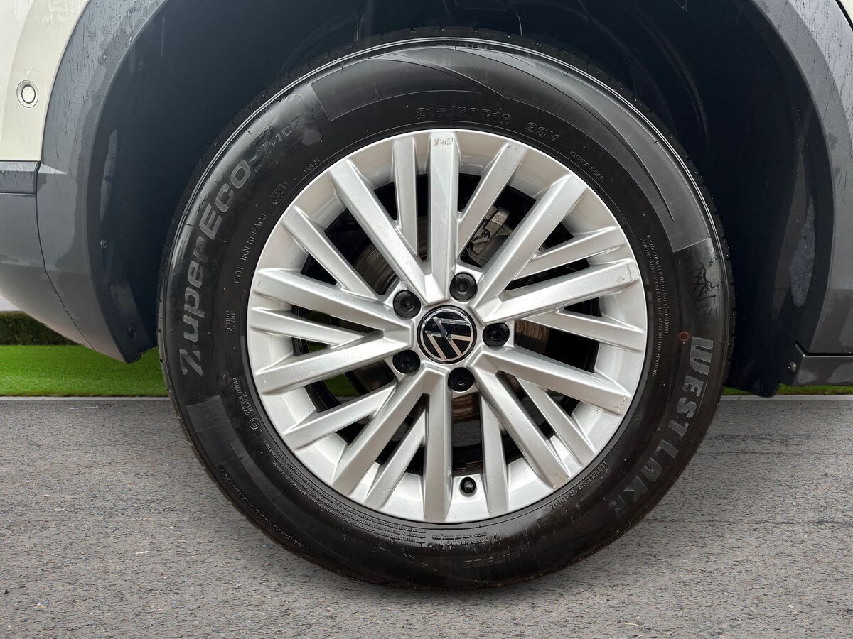 Used Volkswagen T-Roc 2024 for sale - 77786121: Photo 9