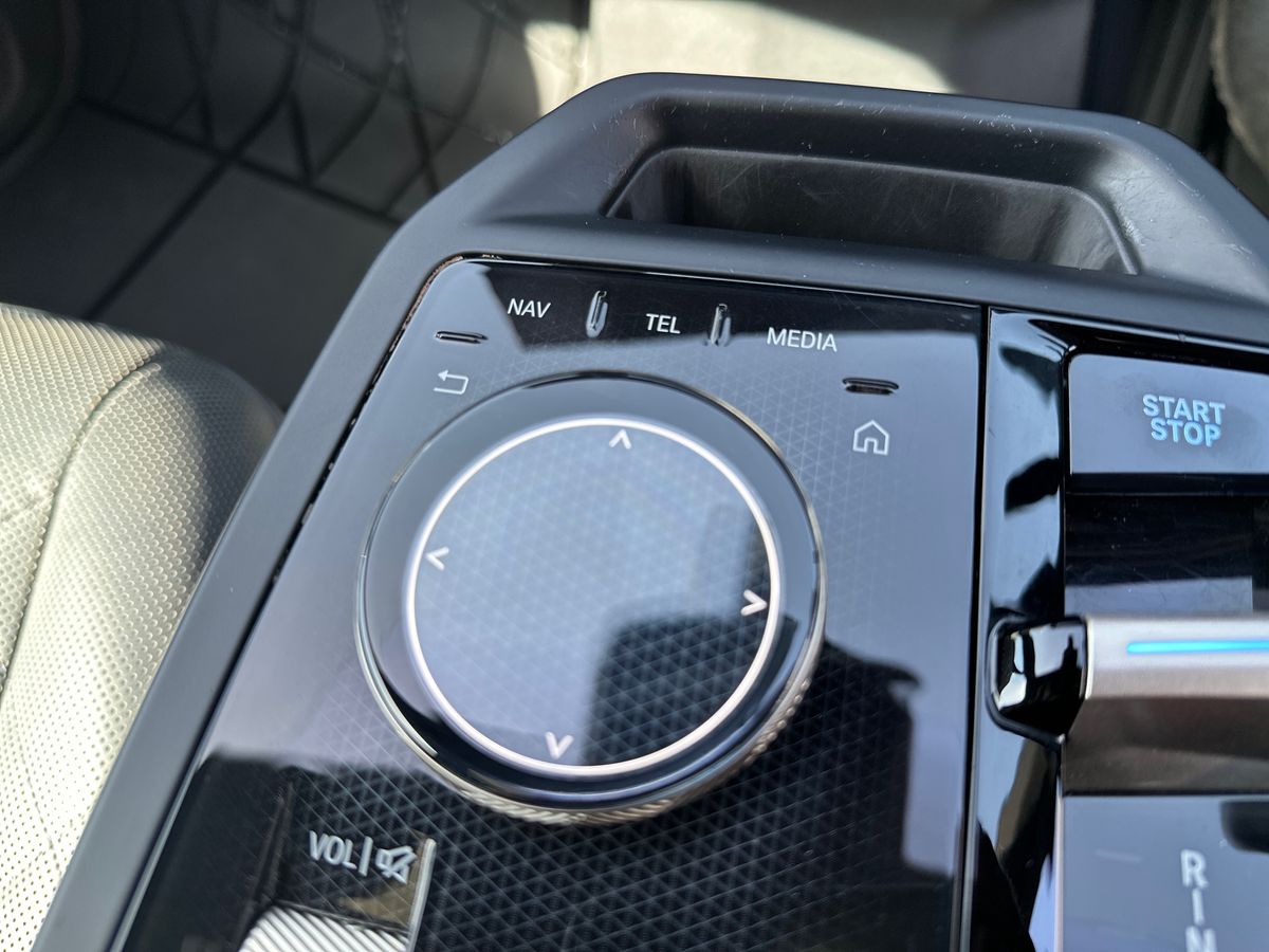 Used BMW iX 2022 for sale - 78172596: Photo 22