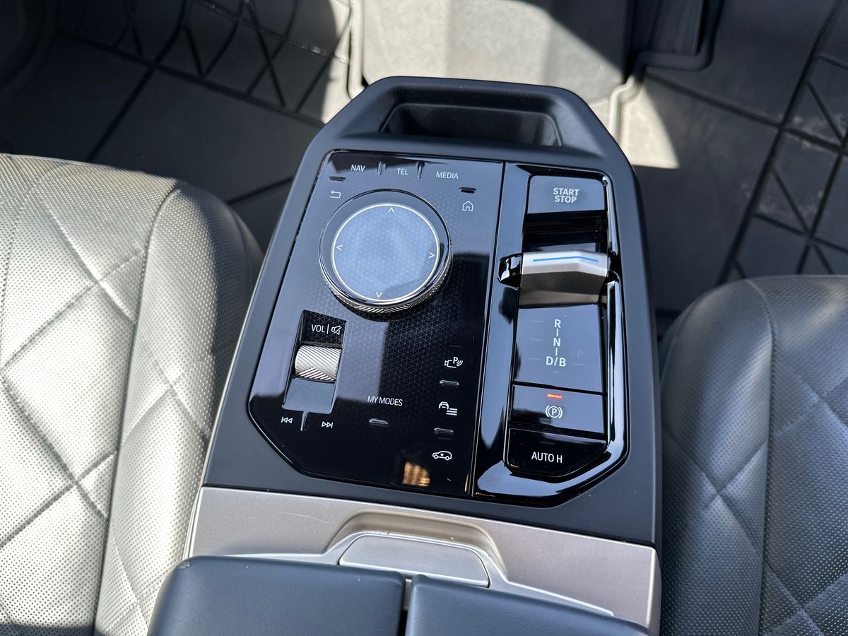 Used BMW iX 2022 for sale - 78172596: Photo 28