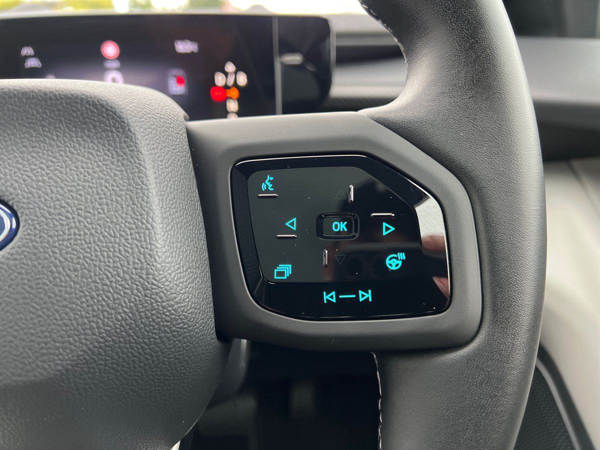 Used Ford Explorer 2025 for sale - 76434888: Photo 27