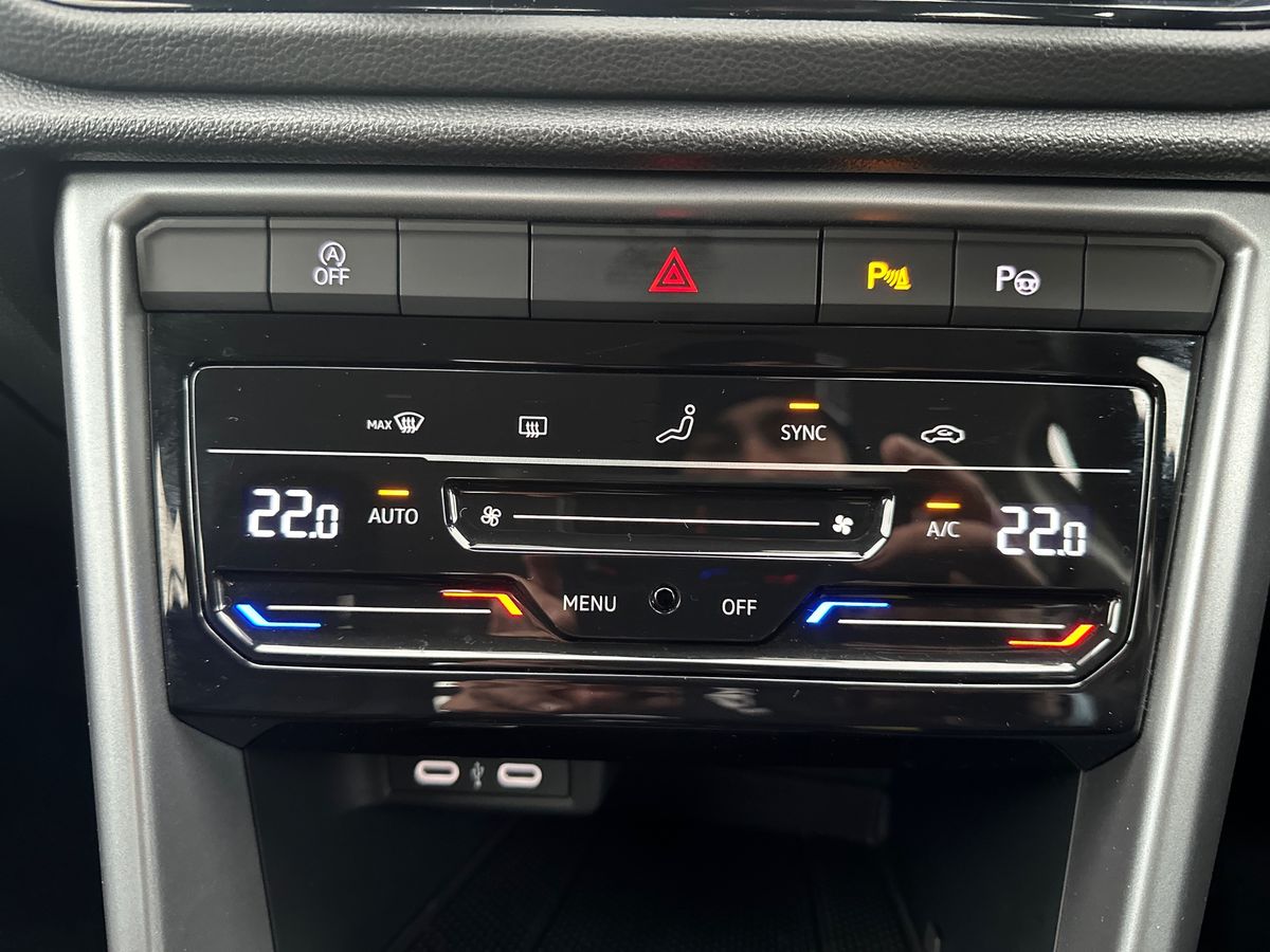 Used Volkswagen T-Roc 2024 for sale - 78108535: Photo 22