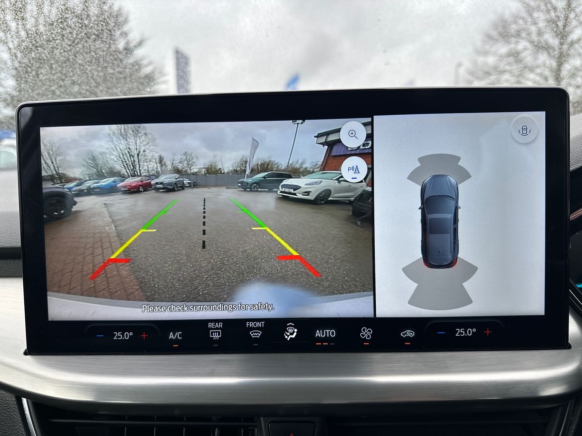 Used Ford Focus 2023 for sale - 77526052: Photo 19