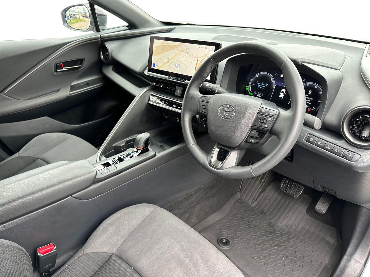 Used Toyota C-HR 2024 for sale - 76272859: Photo 10