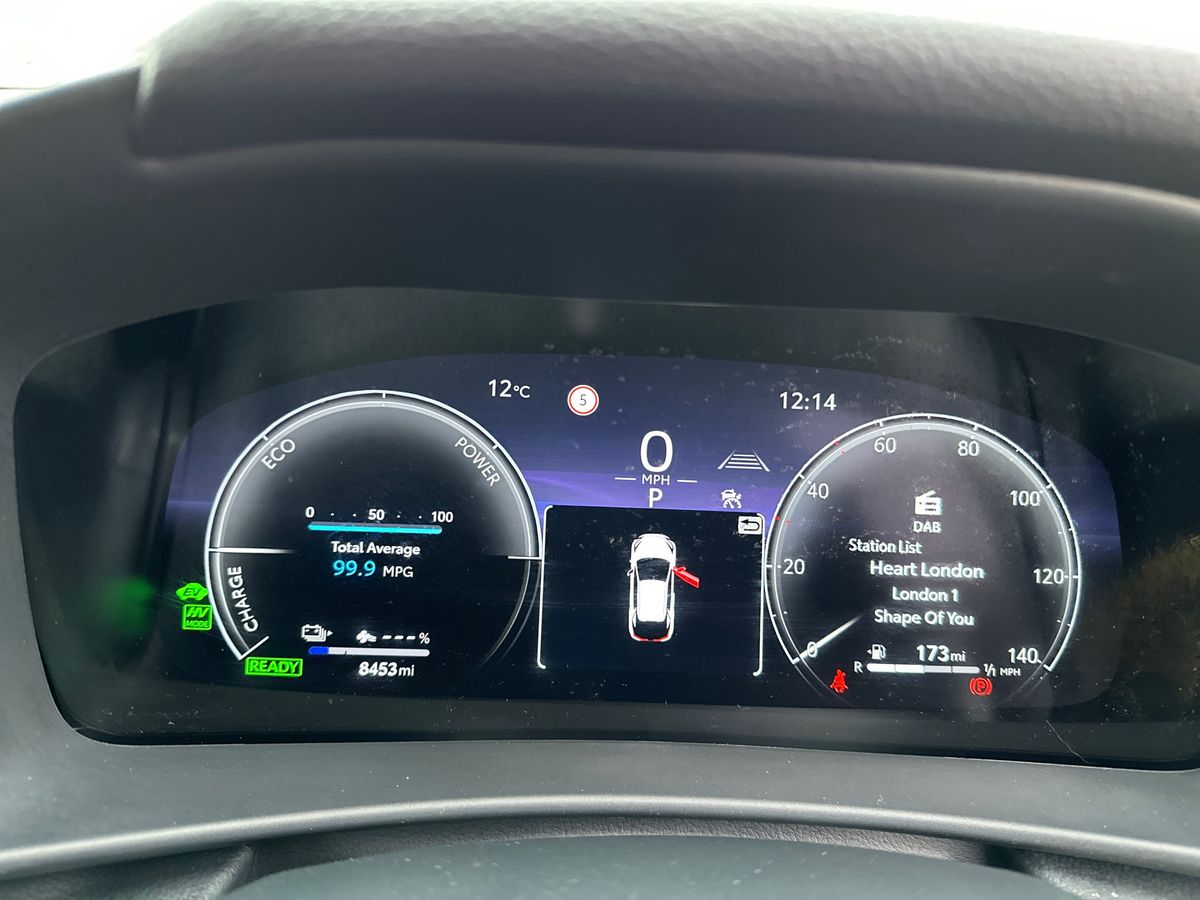 Used Toyota C-HR 2024 for sale - 76272859: Photo 18