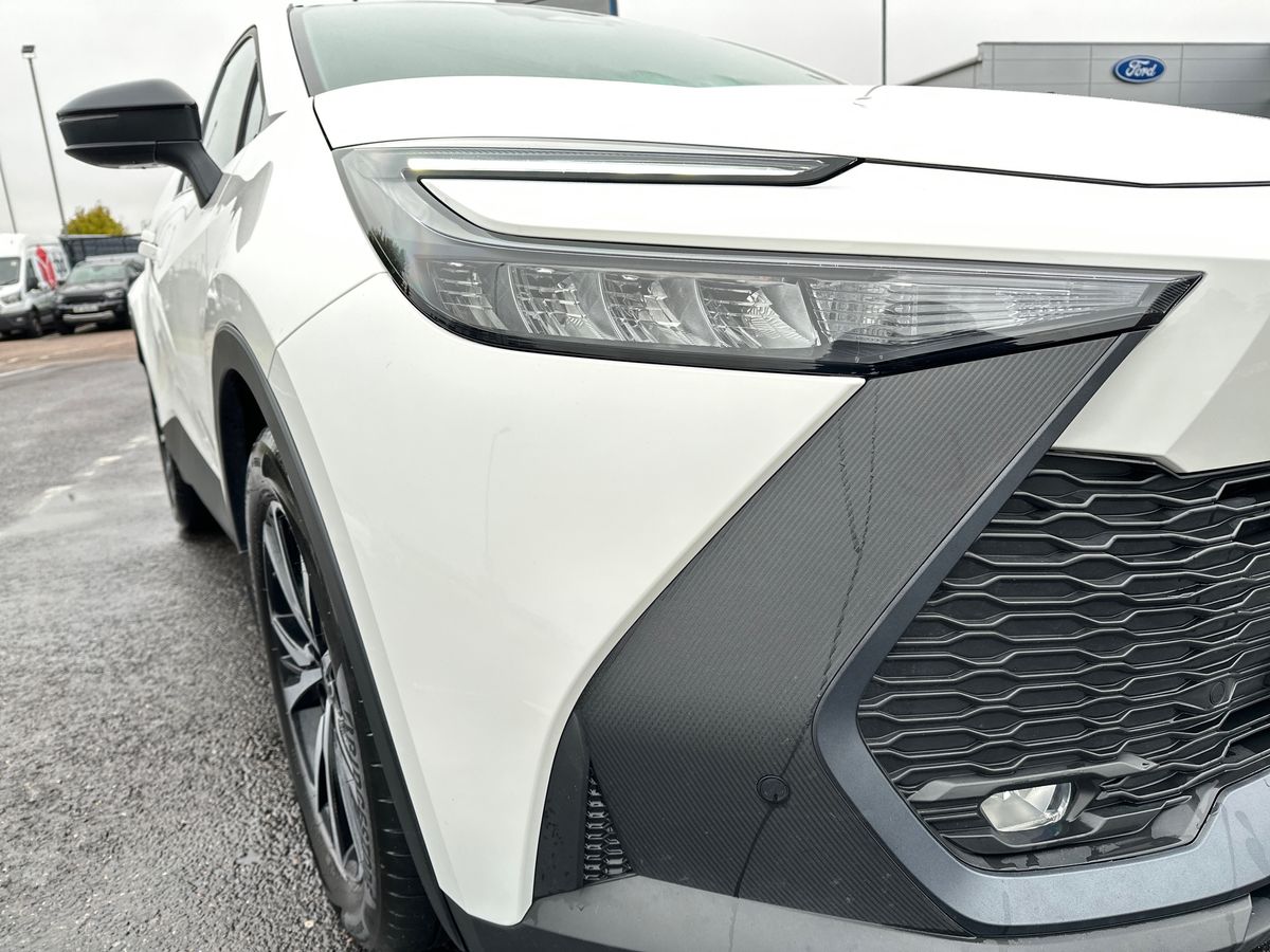Used Toyota C-HR 2024 for sale - 76272859: Photo 32