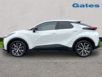 Used Toyota C-HR 2024 for sale - 76272859: Photo 4