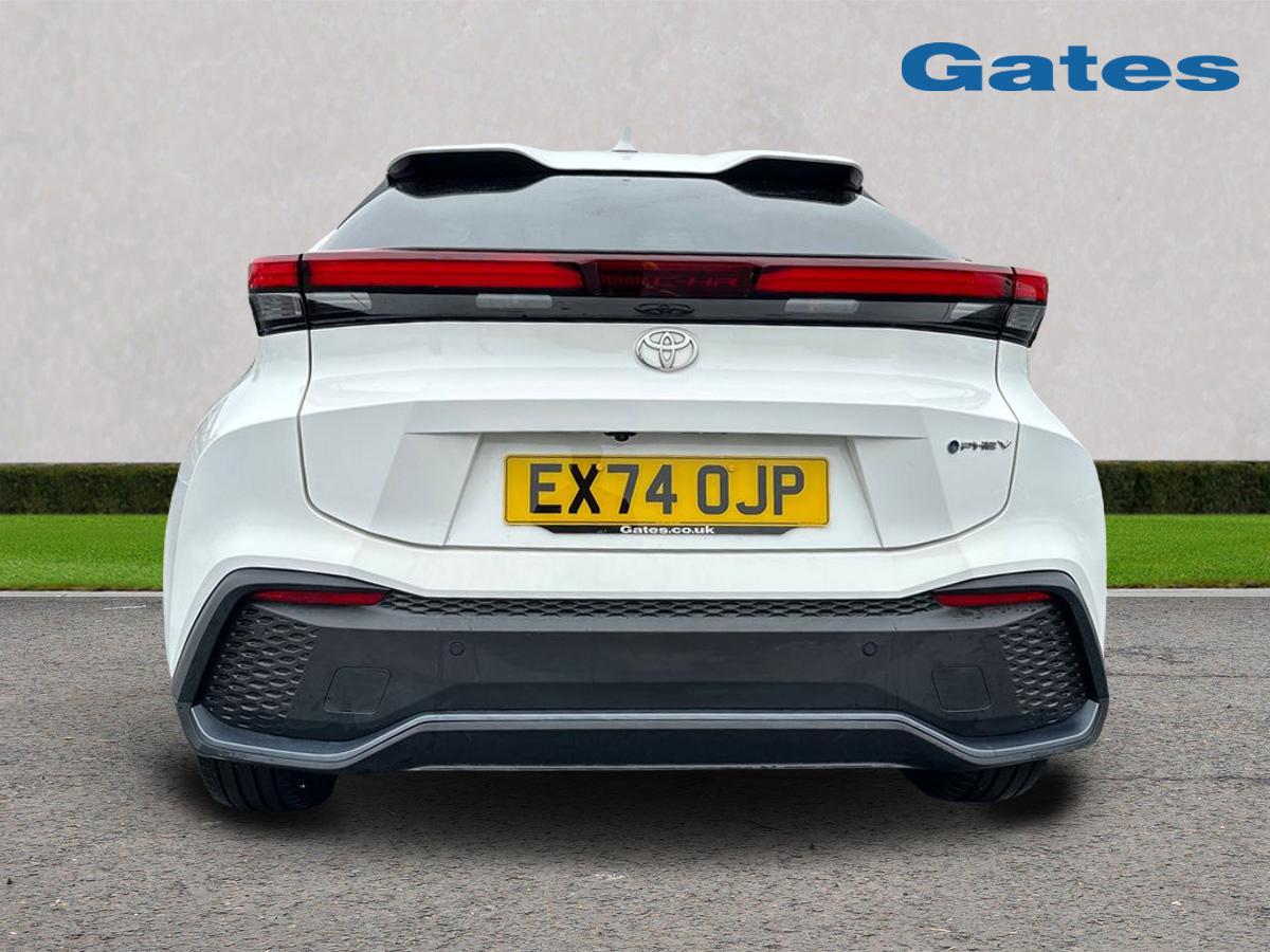 Used Toyota C-HR 2024 for sale - 76272859: Photo 6