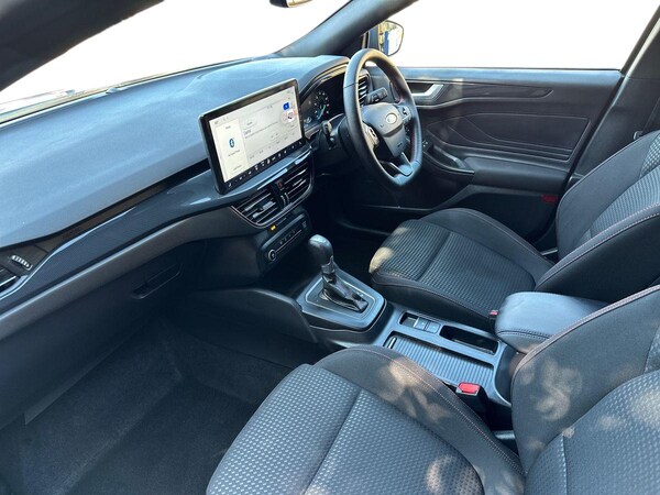 Used Ford Focus 2023 for sale - 76033695: Photo 11