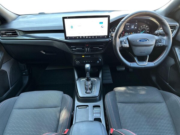 Used Ford Focus 2023 for sale - 76033695: Photo 15