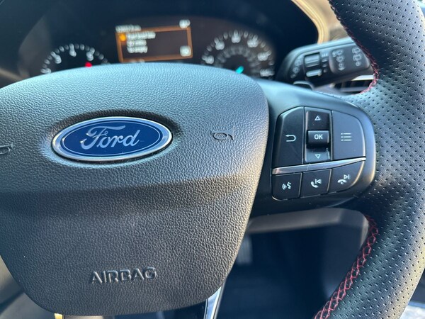 Used Ford Focus 2023 for sale - 76033695: Photo 27