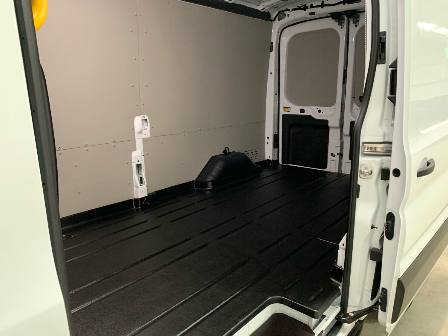 Used Ford Transit 2024 for sale - 75426495: Photo 11