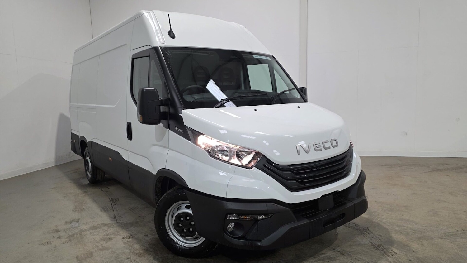 Used Iveco Daily for sale - 78012861: Photo 2