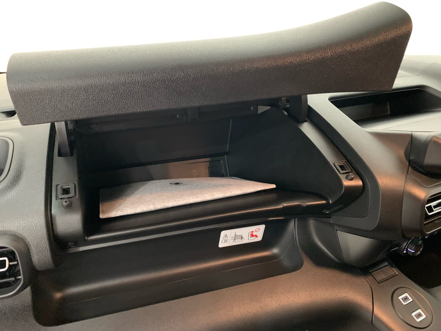 Used Vauxhall Combo 2025 for sale - 76263338: Photo 23