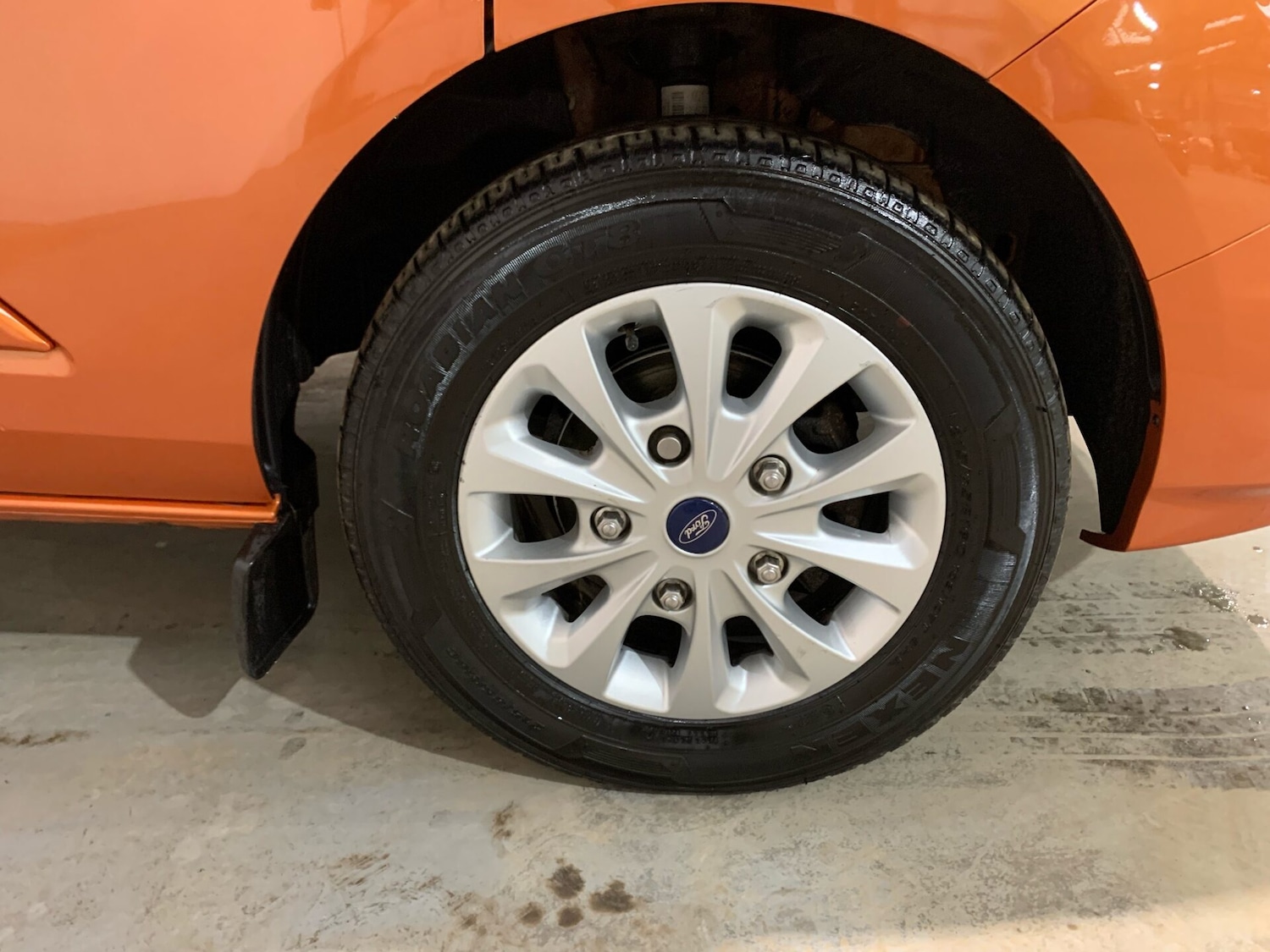 Used Ford Transit Custom 2022 for sale - 76576685: Photo 2