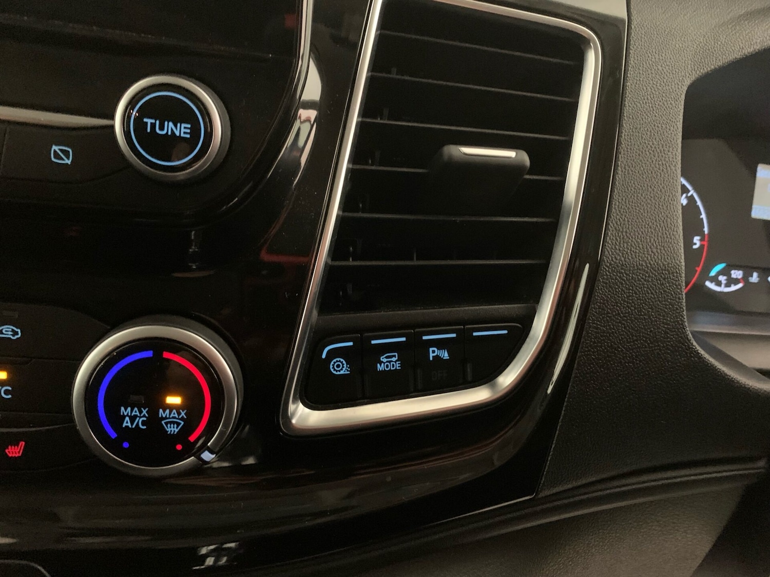 Used Ford Transit Custom 2022 for sale - 76576685: Photo 25