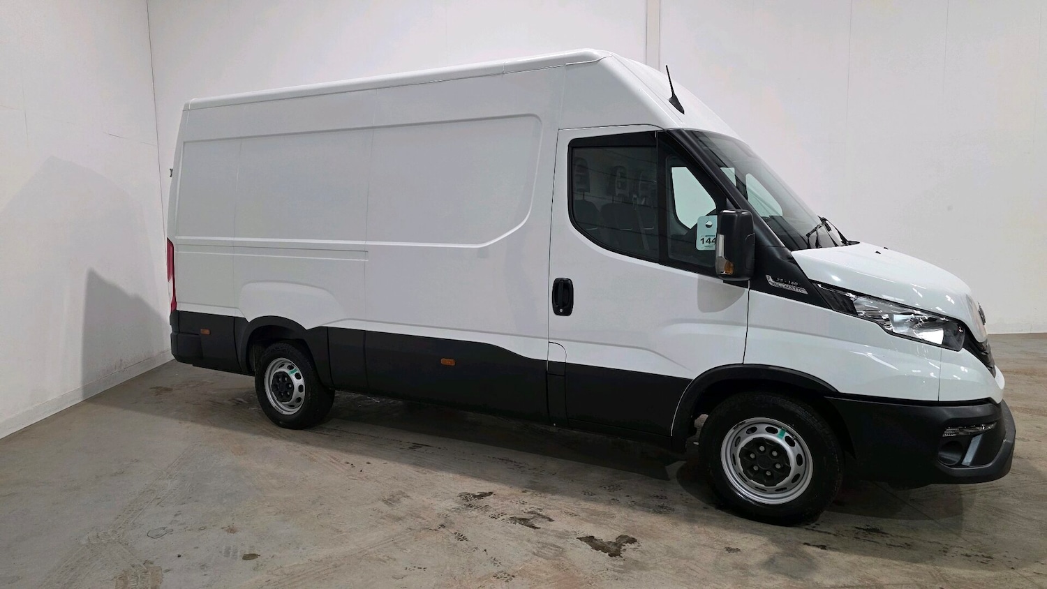 Used Iveco Daily 2024 for sale - 77662058: Photo 2