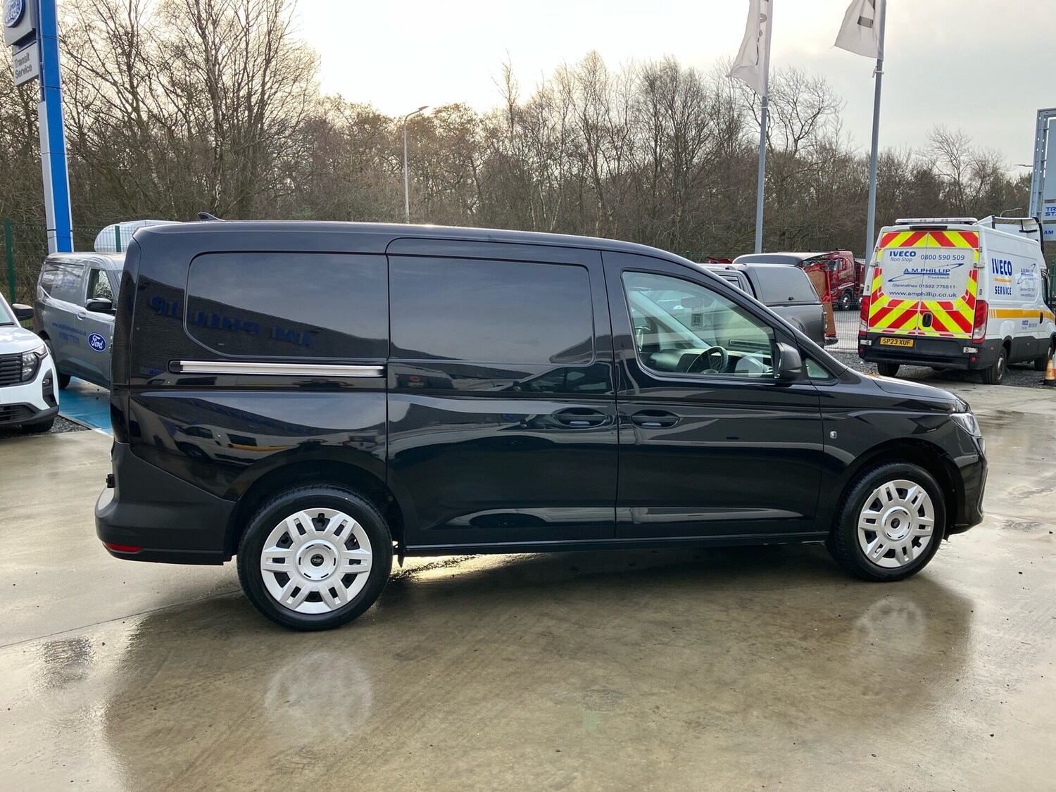 Used Ford Transit Connect 2024 for sale - 77776442: Photo 3