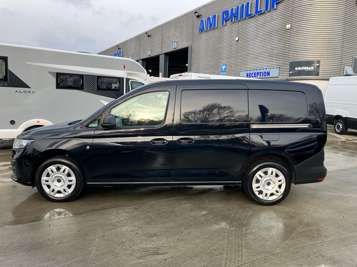 Used Ford Transit Connect 2024 for sale - 77776442: Photo 4