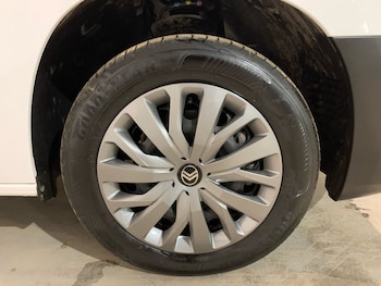 Used Citroen Berlingo 2024 for sale - 76576687: Photo