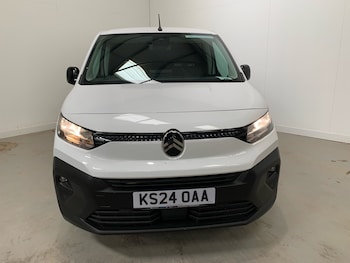 Used Citroen Berlingo 2024 for sale - 75906417: Photo