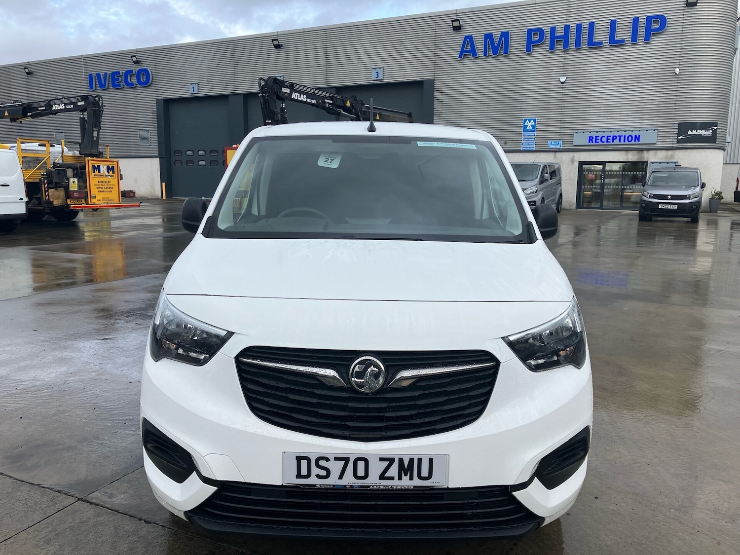 Used Vauxhall Combo 2020 for sale - 76428833: Photo 2