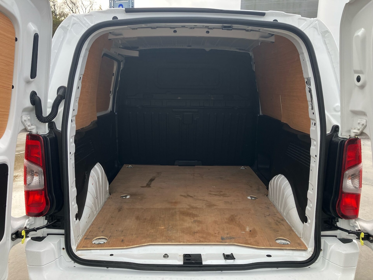 Used Vauxhall Combo 2020 for sale - 76428833: Photo 7