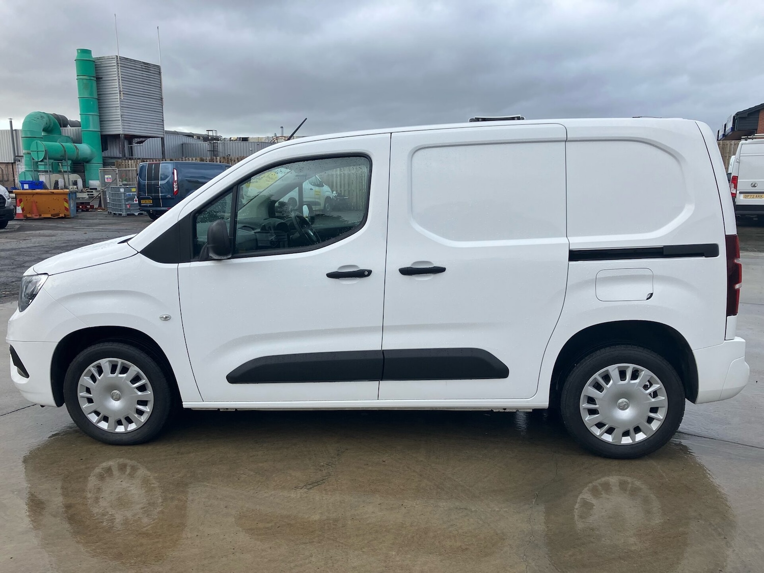 Used Vauxhall Combo 2020 for sale - 76428833: Photo 9