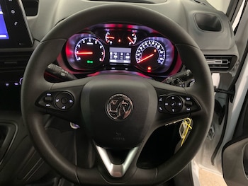 Used Vauxhall Combo 2023 for sale - 75705045: Photo