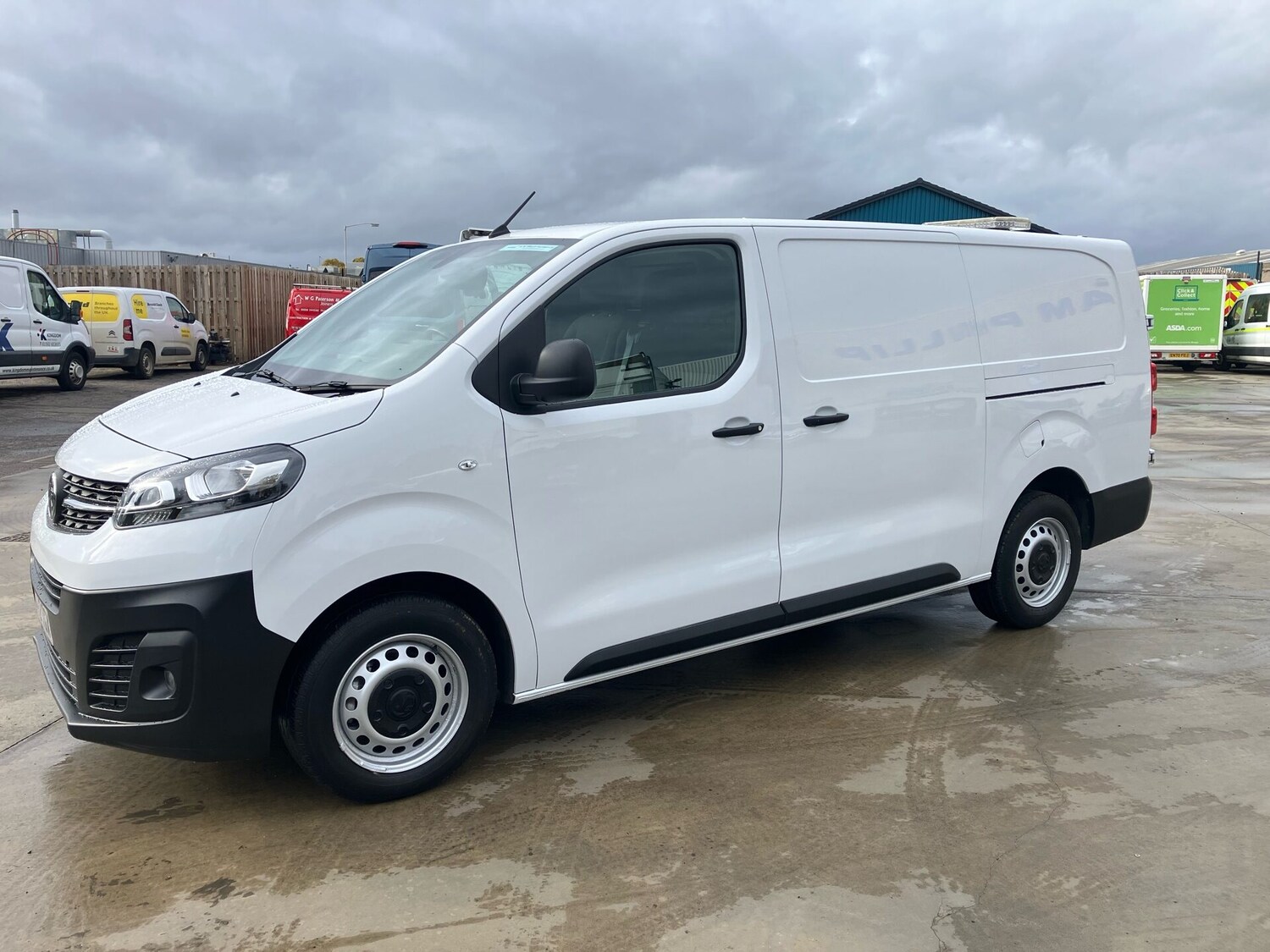 Used Vauxhall Vivaro 2022 for sale - 76428831: Photo 5
